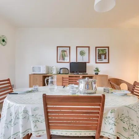 700m D'ares- Jardin Et Pins, Maison Pour 4 度假居